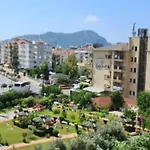Cleopatra Plajina 50Mt Deniz Goeren Ferah 2+1 Daire