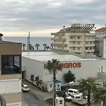 Cleopatra Plajina 50Mt Deniz Goeren Ferah 2+1 Daire