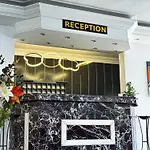 Casa Cleo Suit Hotel