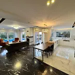 Nar Villa