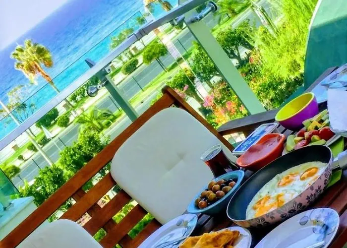 Antalya Alanya Sahil Plaj Evleri