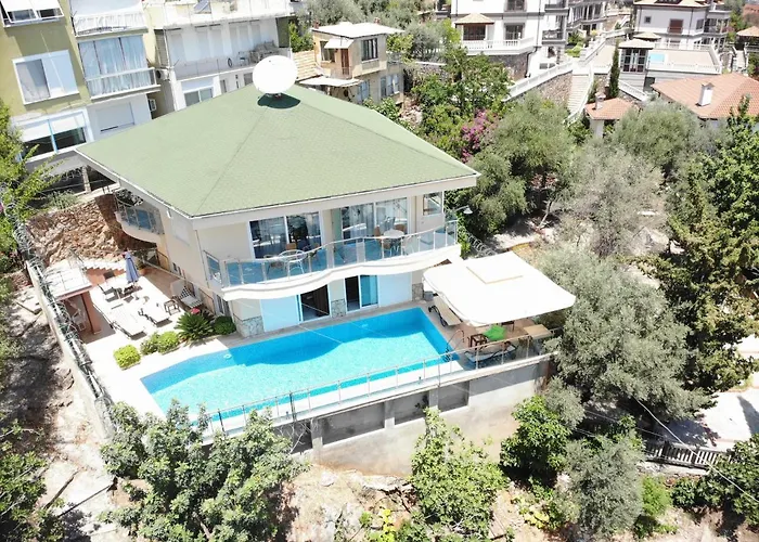 Alanya Castle Apartment - Adult Only