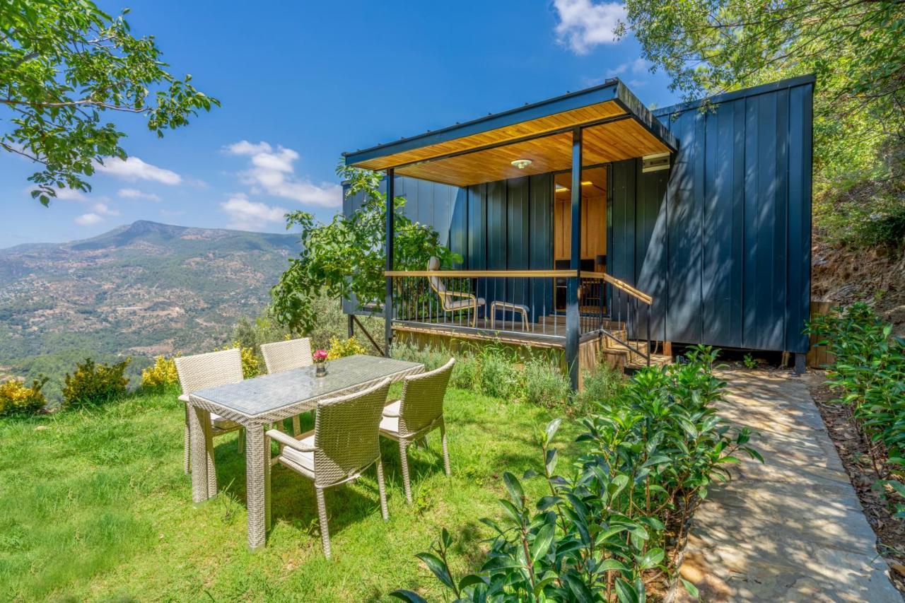 Avena Mountain Boutique - Adults Only