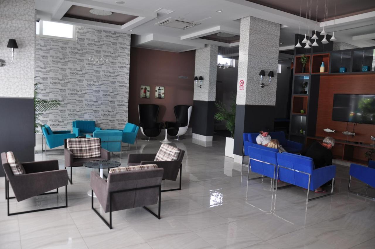 Emerald Park Residence *