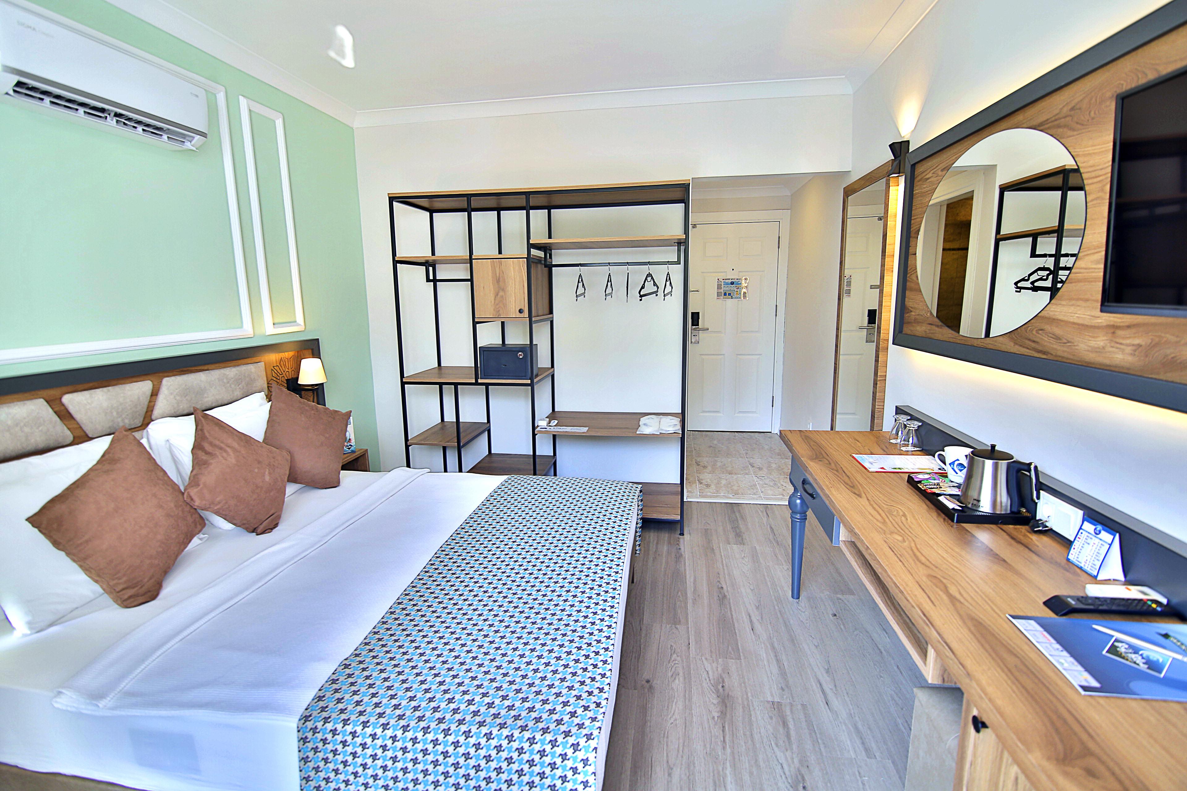 Club Big Blue Hotel