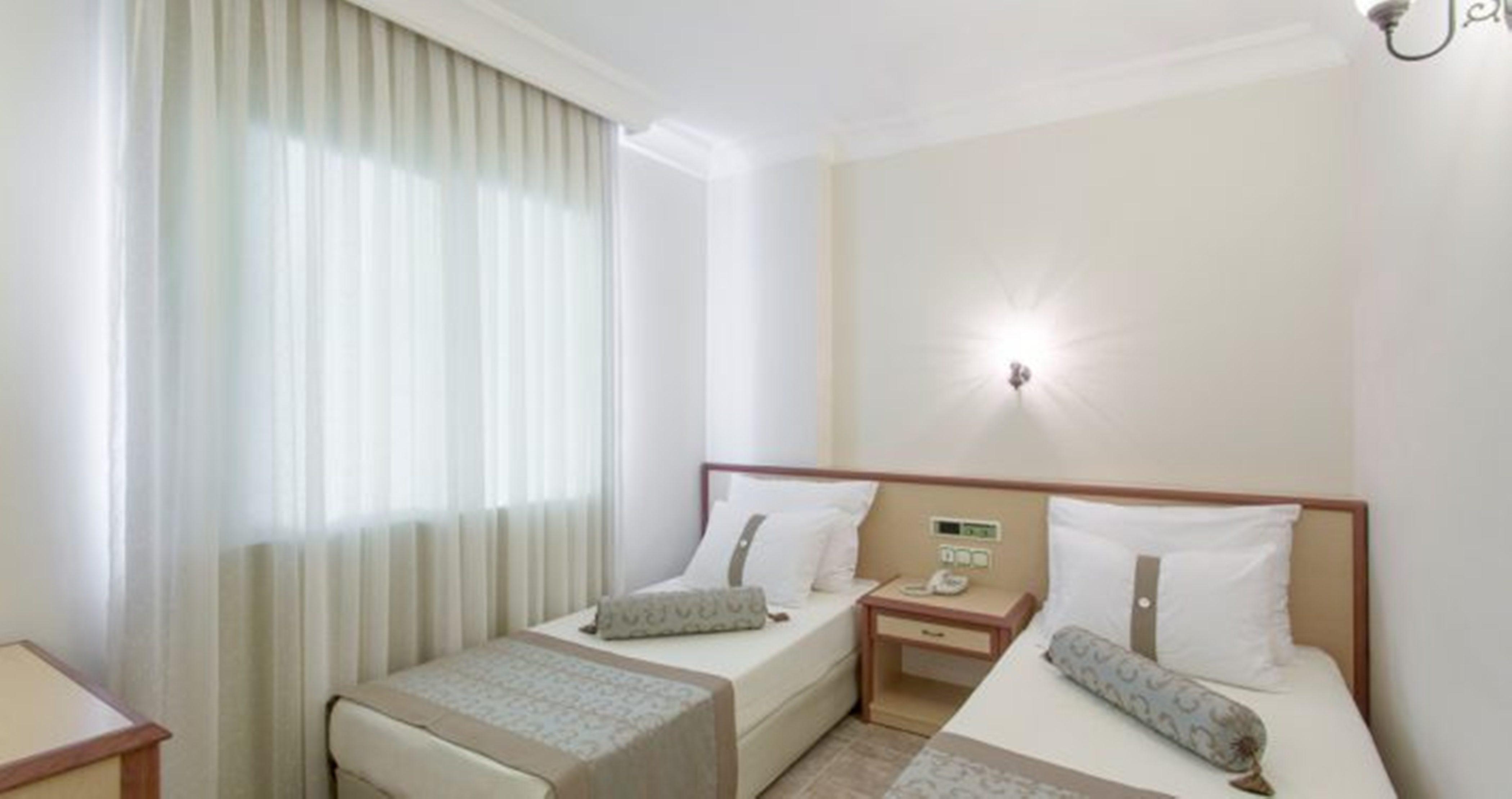 Sunflower Apart Otel 4*