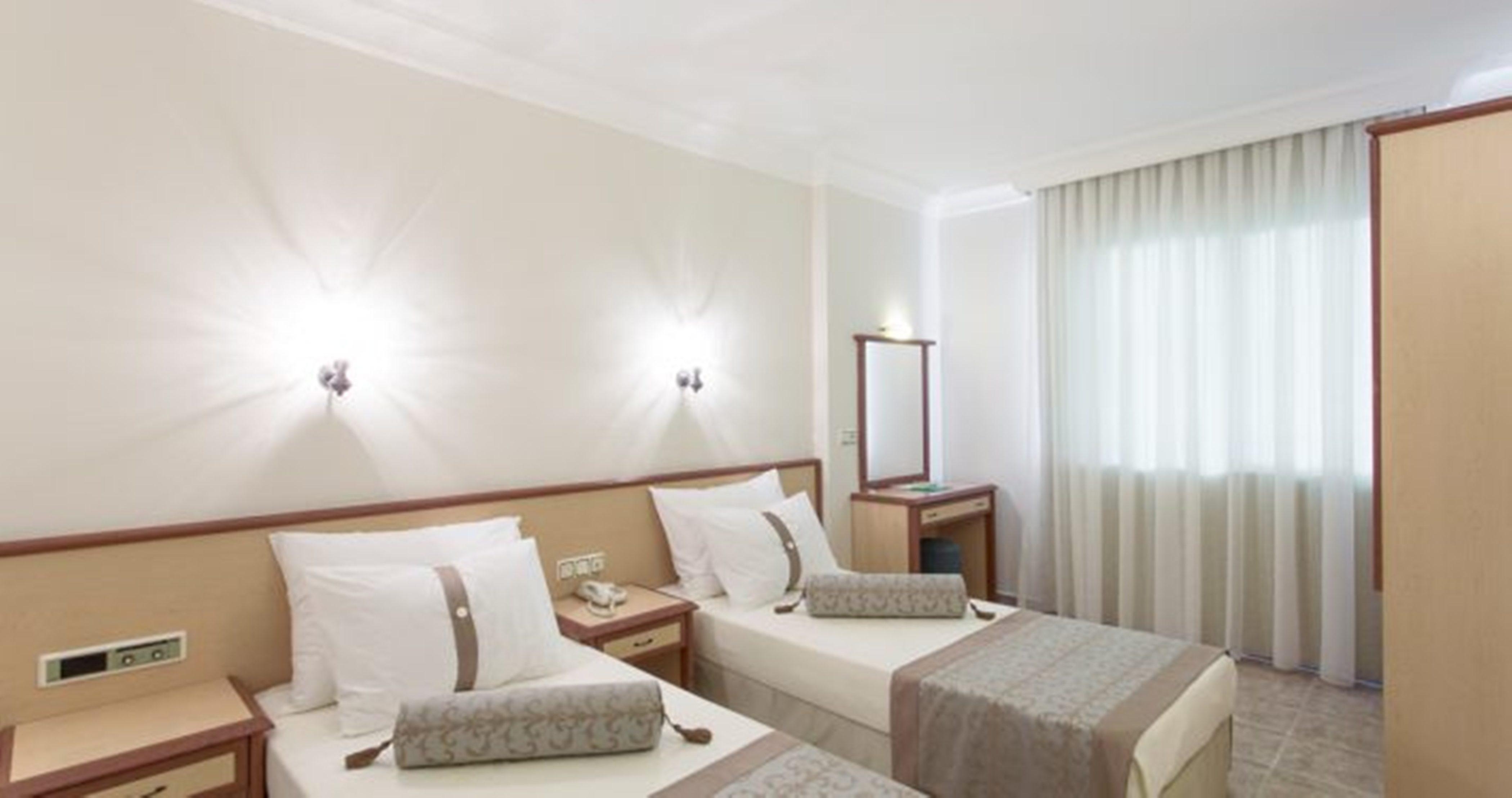 Sunflower Apart Otel 4*