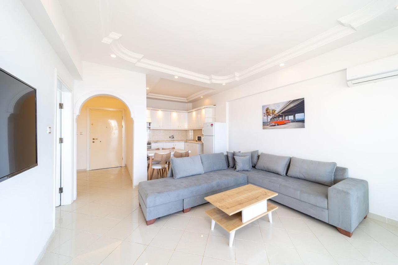 Lovely Flat With Sea And Nature View In Apartamento *
