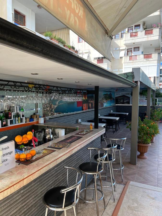 Aparthotel Cleopatra King 4*
