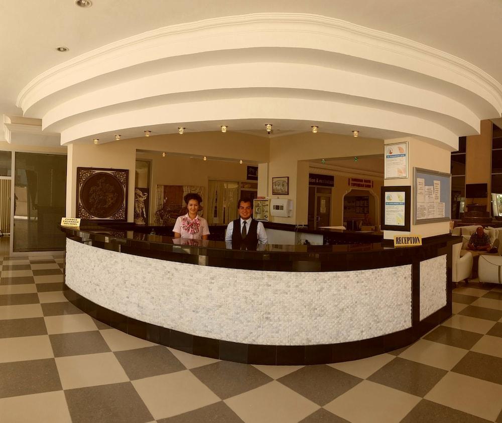 Club Bayar Hotel 4*
