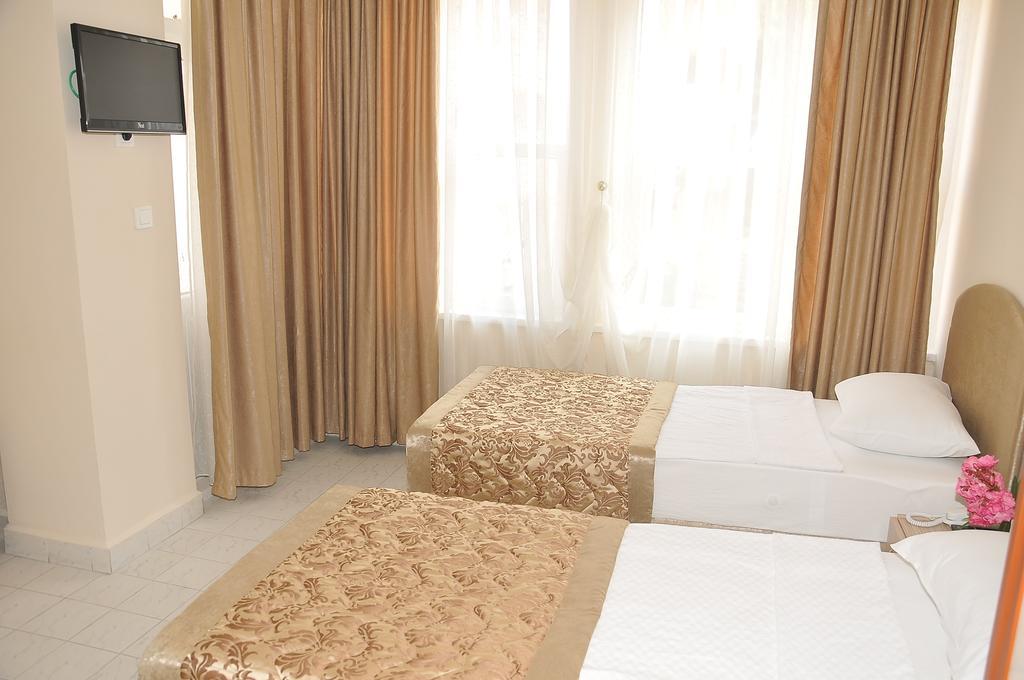 Exenia Otel 3*