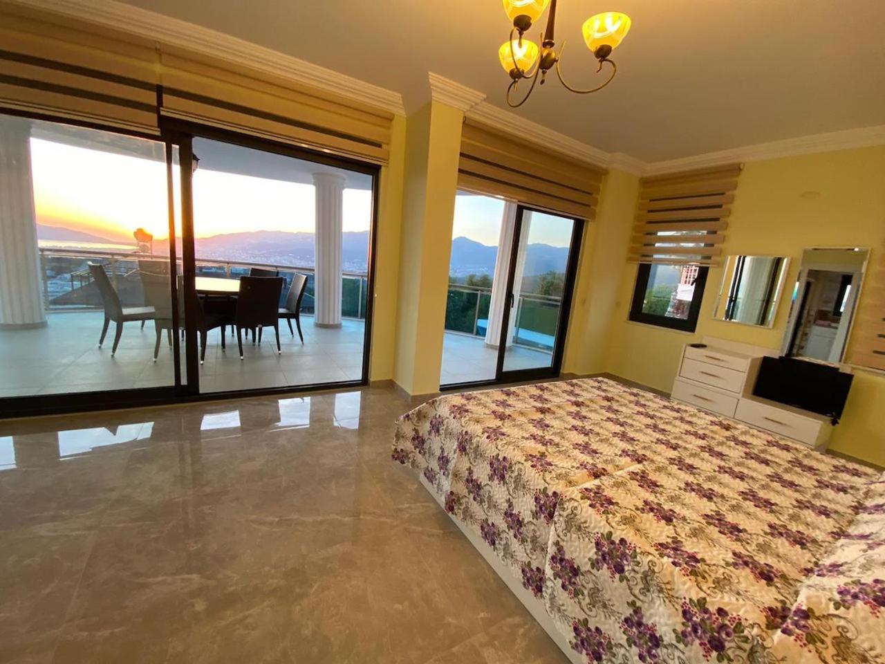 - Luxux - Rooftop - Terrasse - Whirlpool - Pool Villa