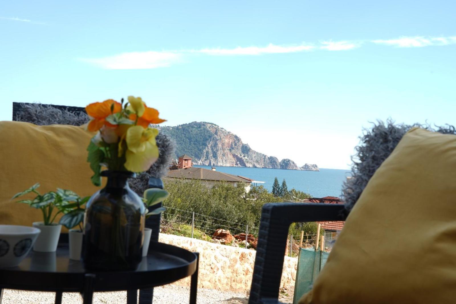 Hotel Renka Holidays And Caravans