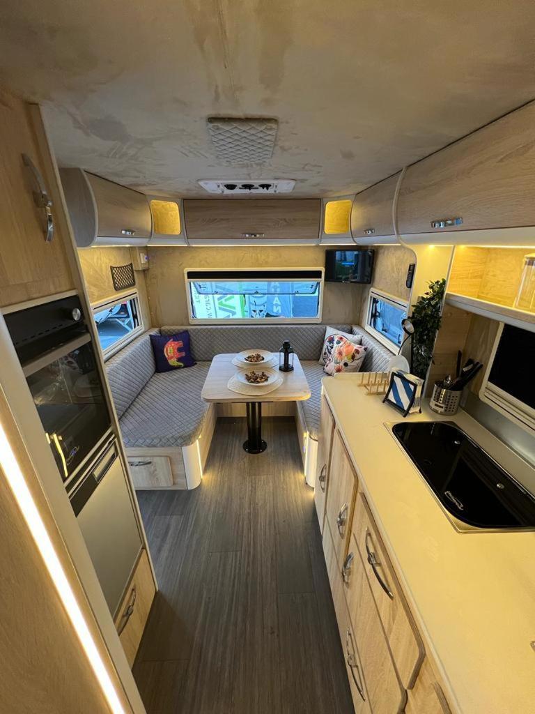 Renka Holidays And Caravans *