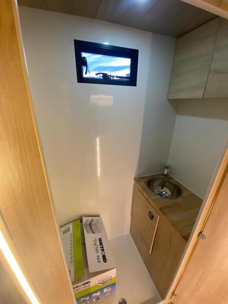 Renka Holidays And Caravans *