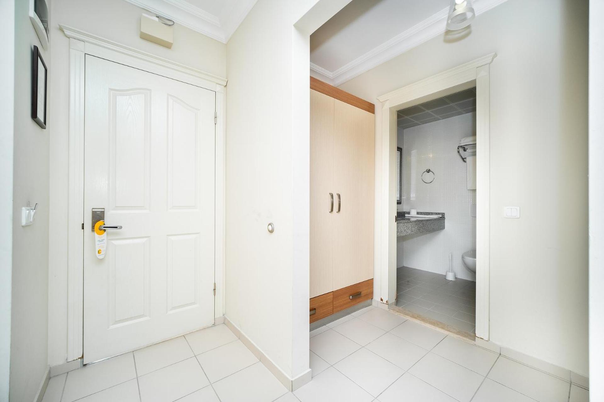 Apart Otel Sunflower 4*