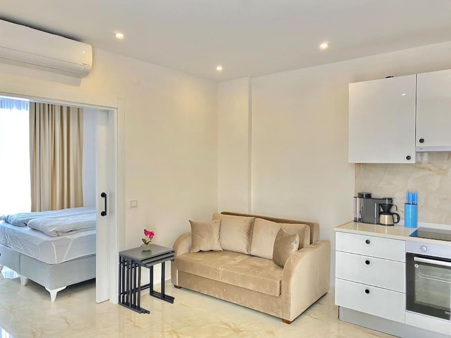 Rose 6 Comfort Living At Cleopatra *