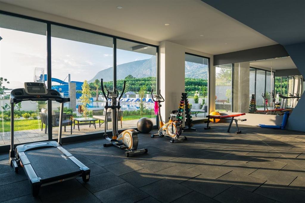 0036 Exodus In A Complex With Pool, Gym And , Mahmutlar Alanya