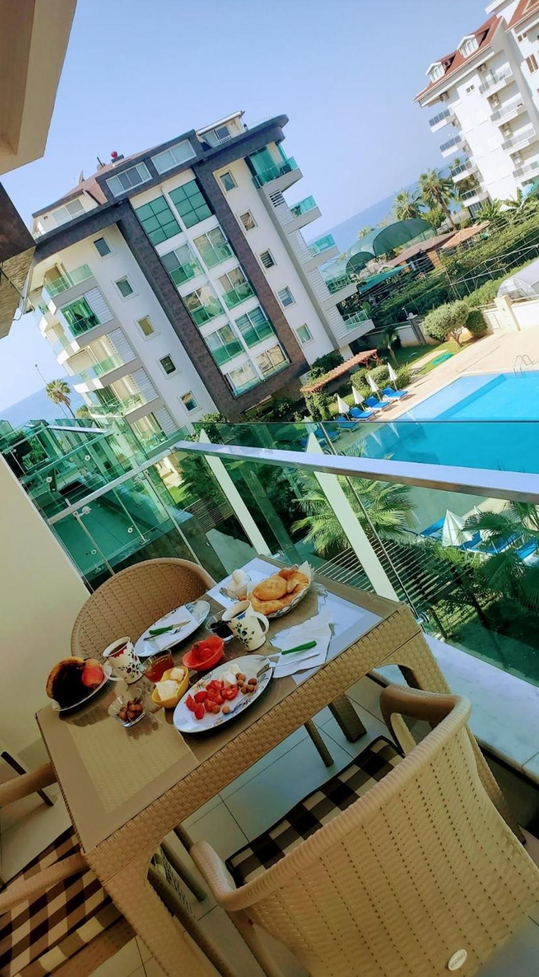 Moda Marine Luxury Homes *