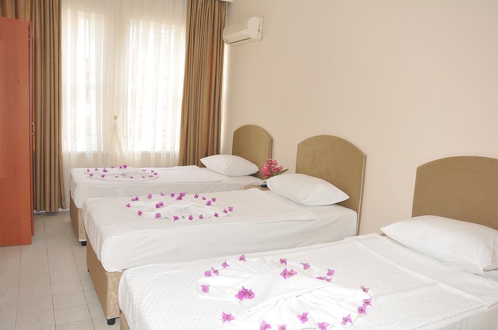 Exenia Otel
