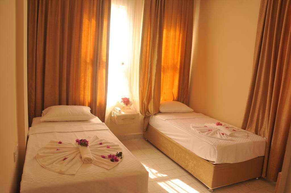 Otel Exenia