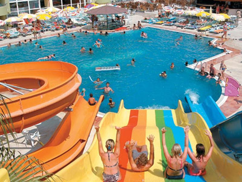 Hotel Armas Prestige
