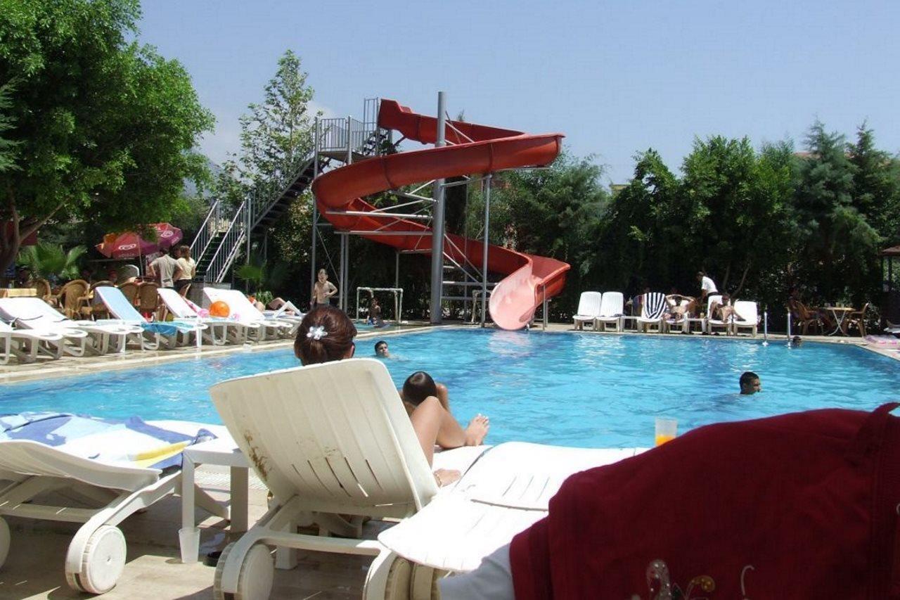 Hotel Club Bayar