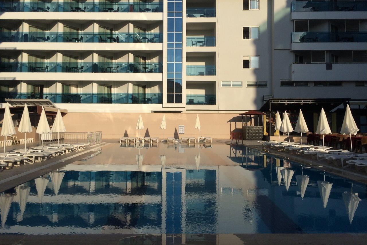 Hotel Club Bayar 4*