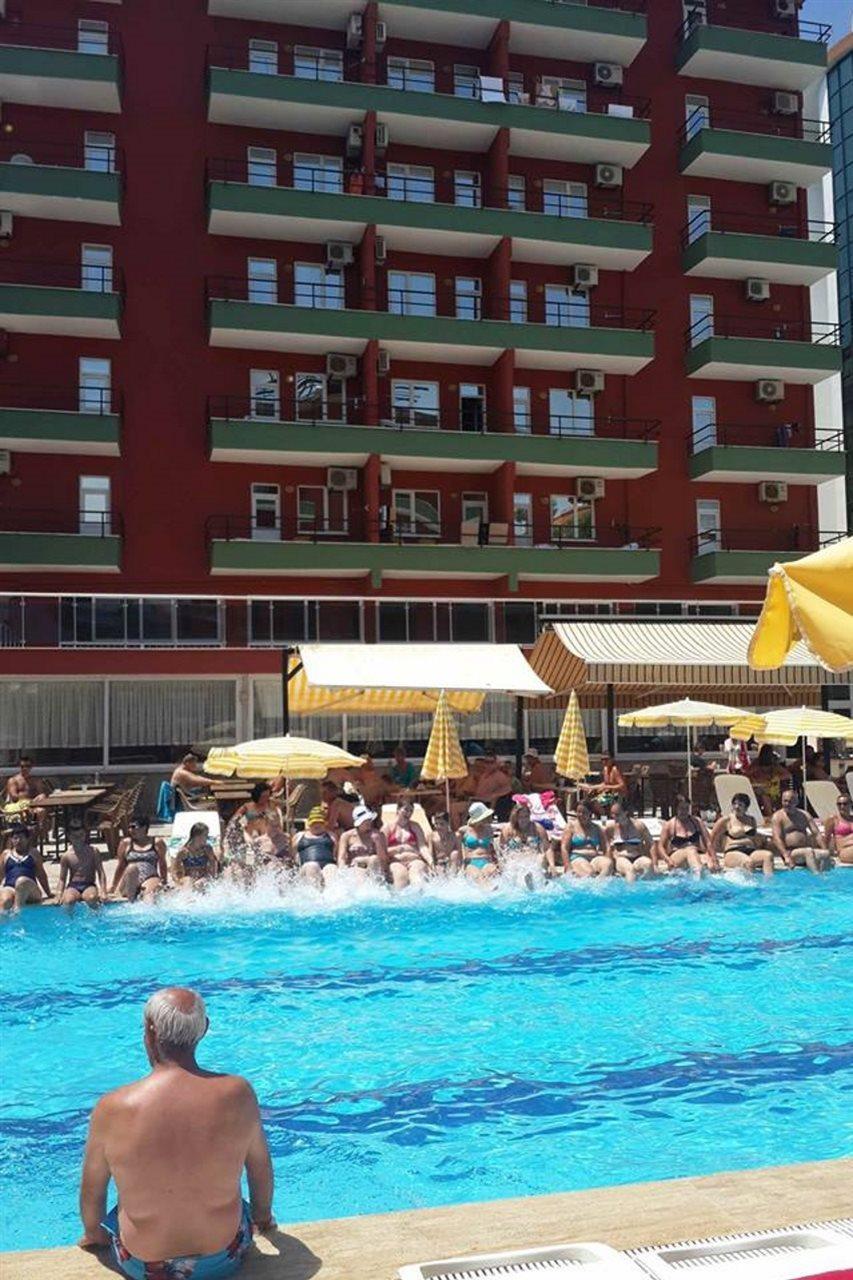 Hotel Club Bayar 4*