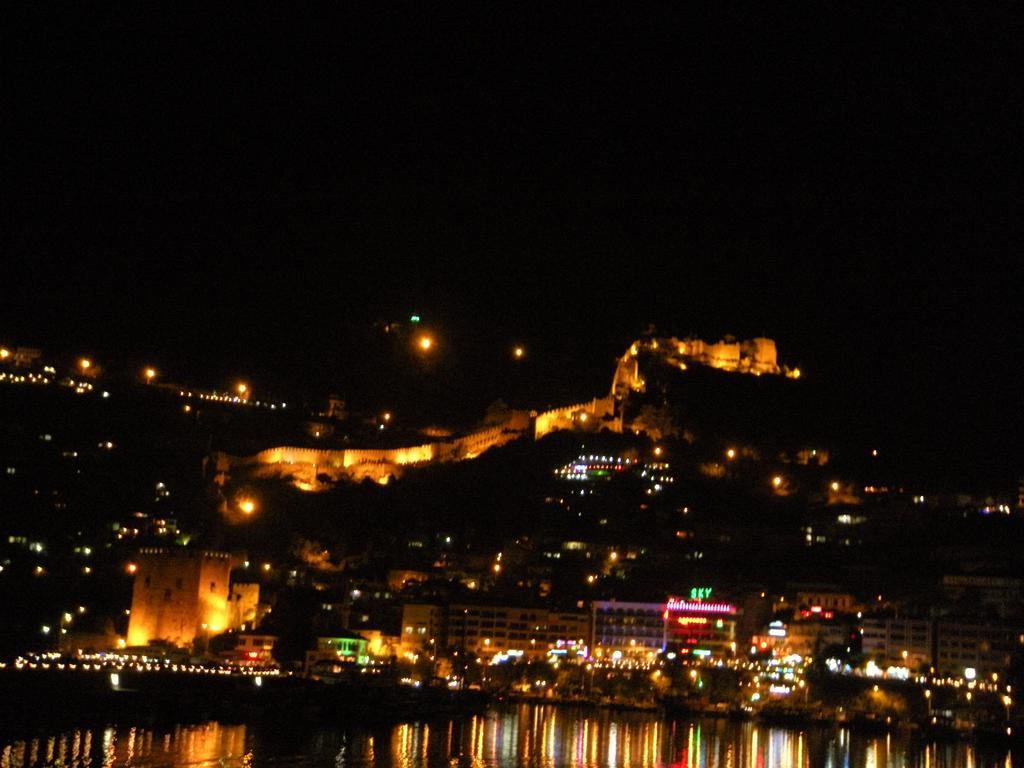 Otel Exenia