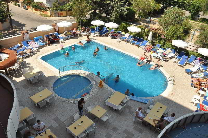 Cleopatra Tac 3*