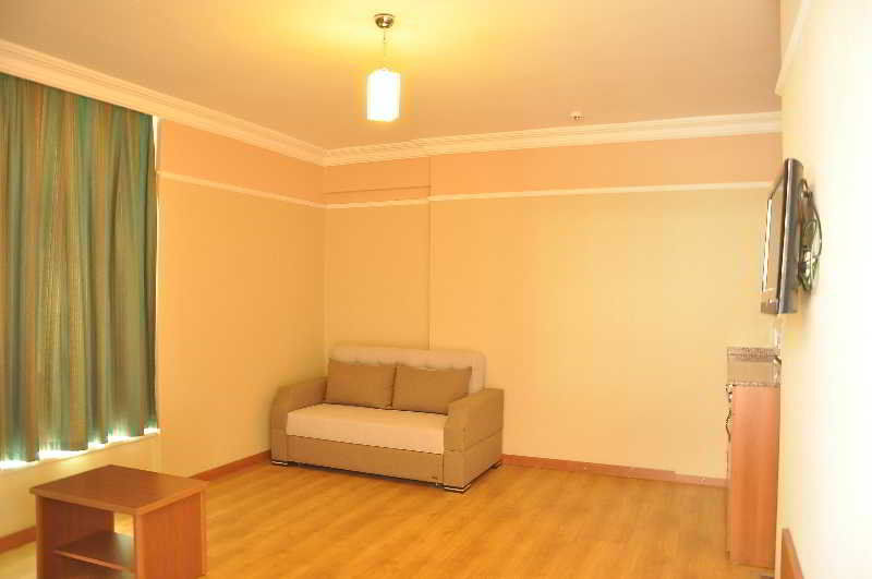 Hotel Cleopatra Tac 3*