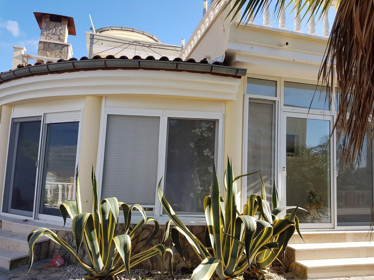Gold Bau 2 Villa *