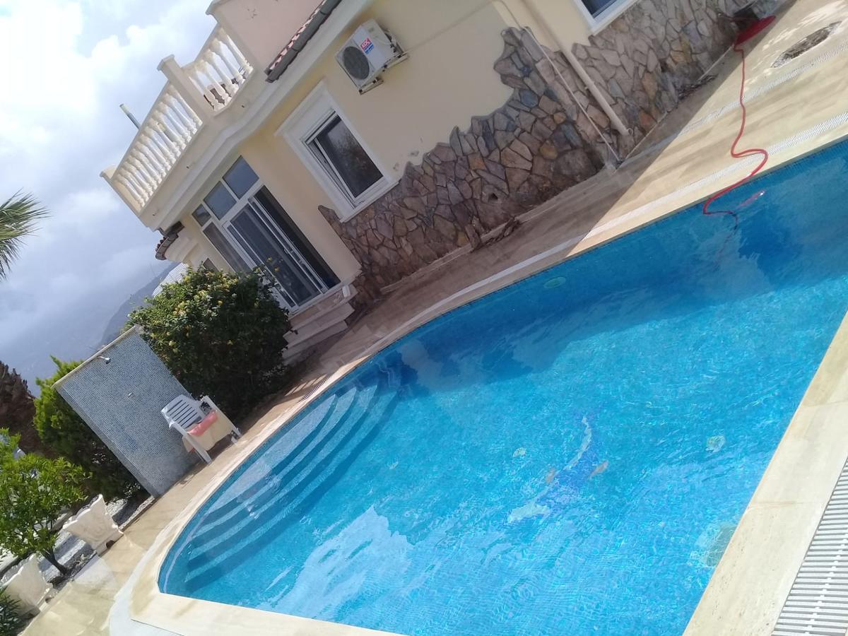 Villa Gold Bau 2 *