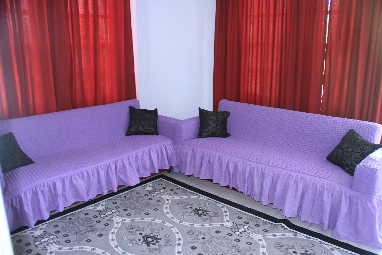 Cozmina Apart Hotel *