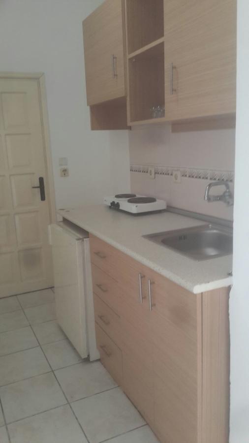 Aparthotel Lale Apart