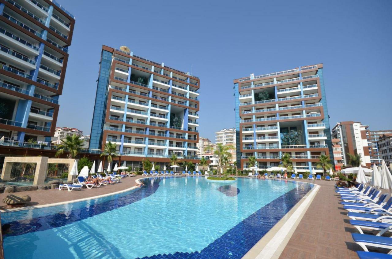 Crystal Park Apartment *