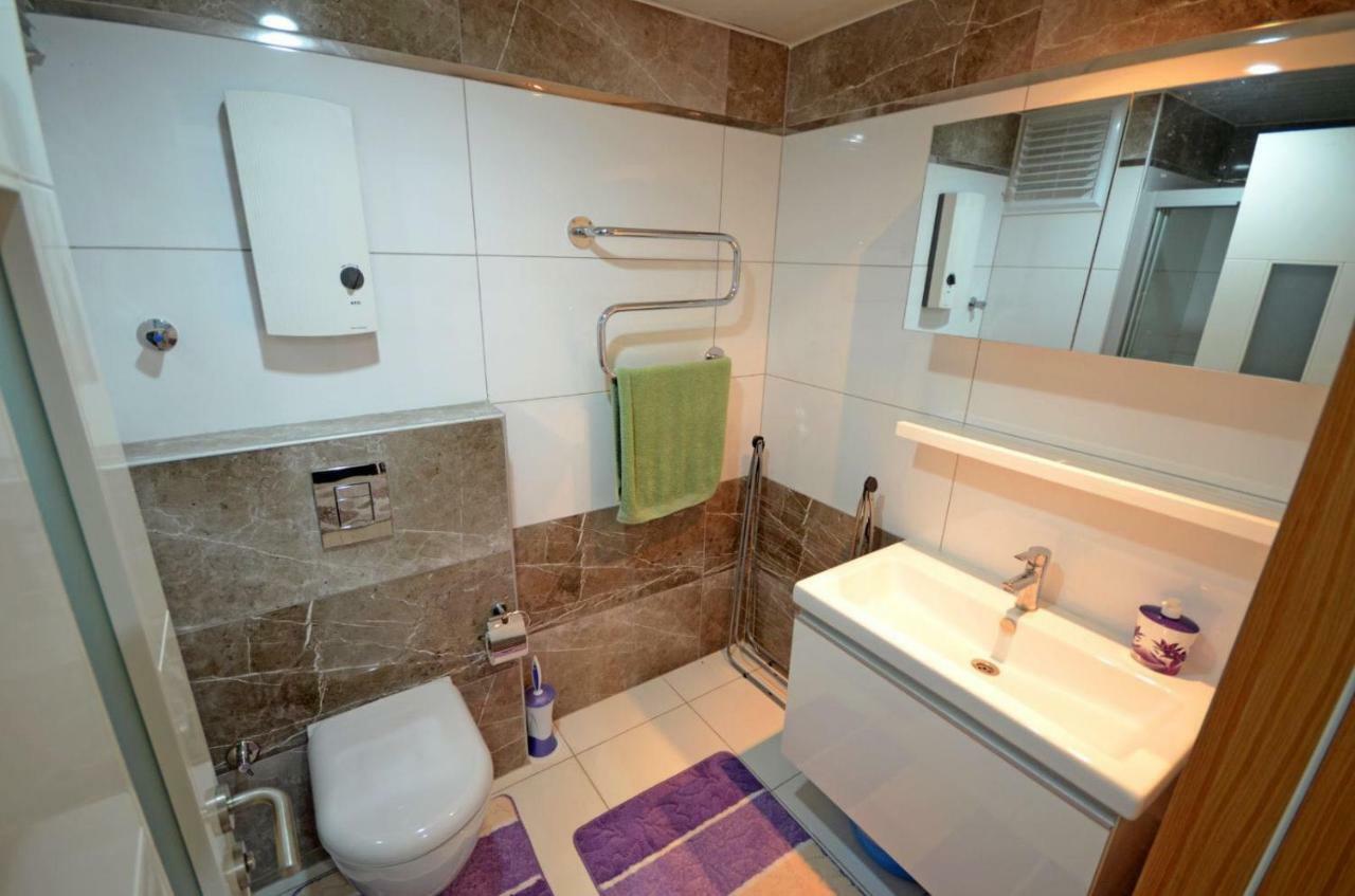 Crystal Park Apartment