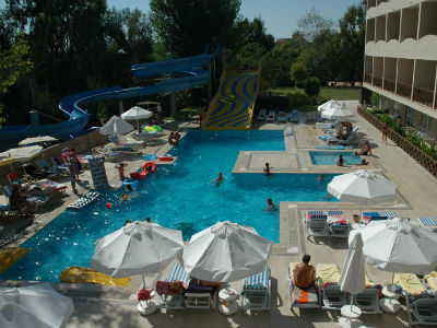 Emir Garden 4*