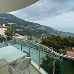 Alanya Bektas Luxury 5+2 Private Swimmingpol Villa