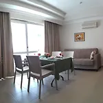 Midi Suites & Hotels