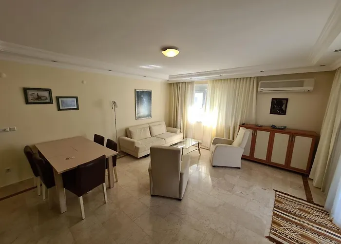 Lovely 2-Bedroom Condo With Pool, Oba District