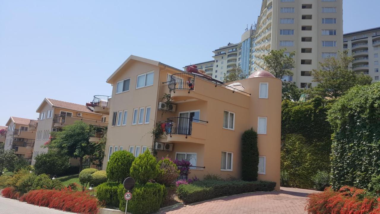 Goldcity 2 Bedroom