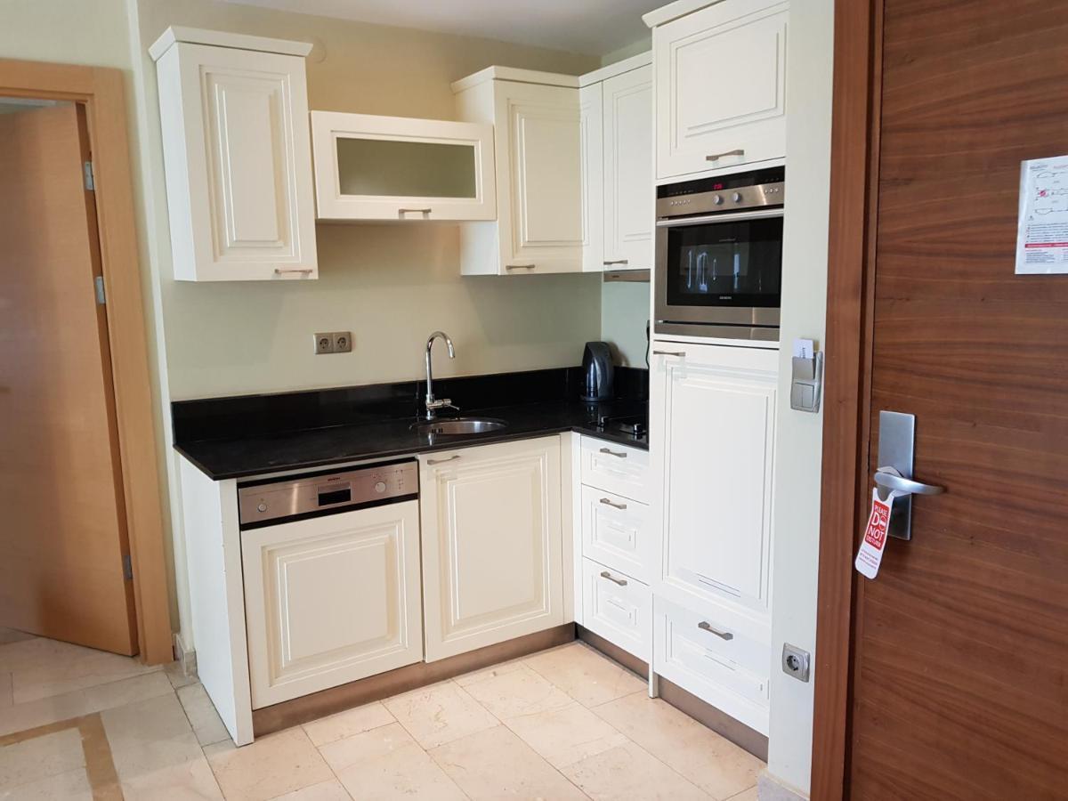 Aparthotel Goldcity 2 Bedroom *