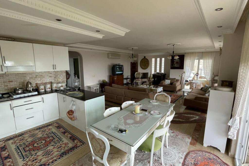Bektas Luxury 5+2 Private Swimmingpol Villa *