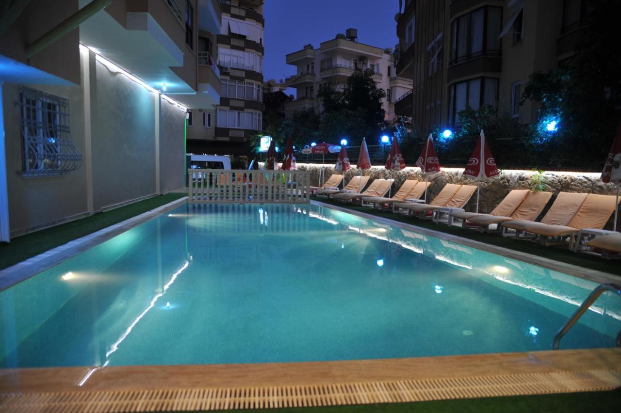Aparthotel Happy Homes