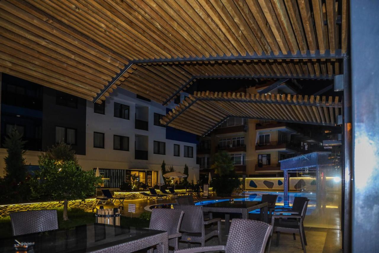 Cleopatra Twin Towers Appartement