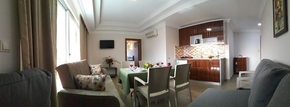 Midi & Hotel Alanya