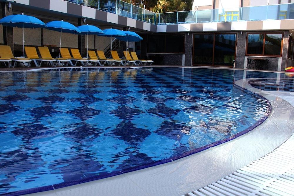 Merlin Park 3* Alanya