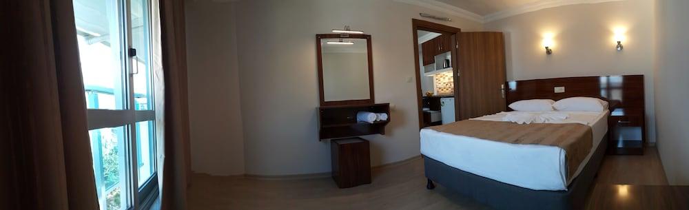 Midi & Hotel